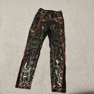 Crowned Athletics Evil Queen Leggings XS